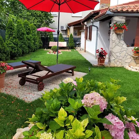 In Fazana/istrien 8306 Holiday home *
